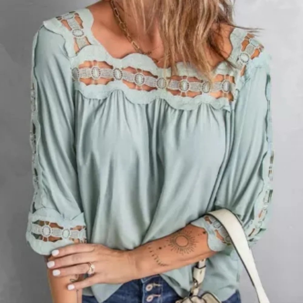 😊New Green crochet hollow-out top